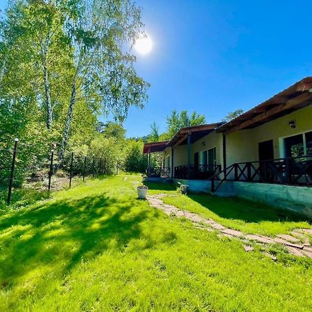Private Bed & Breakfast Shchūchīnsk Bagian luar foto