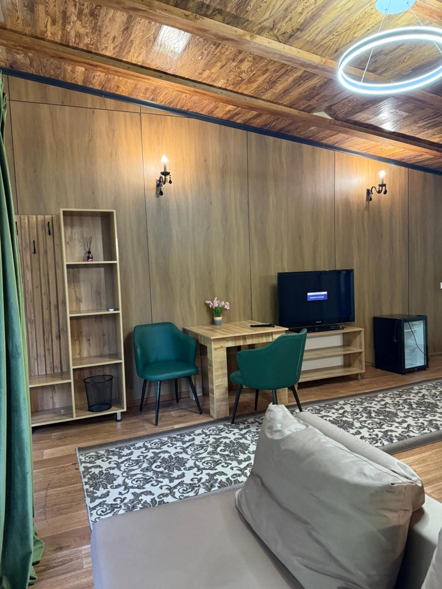 Private Bed & Breakfast Shchūchīnsk Bagian luar foto